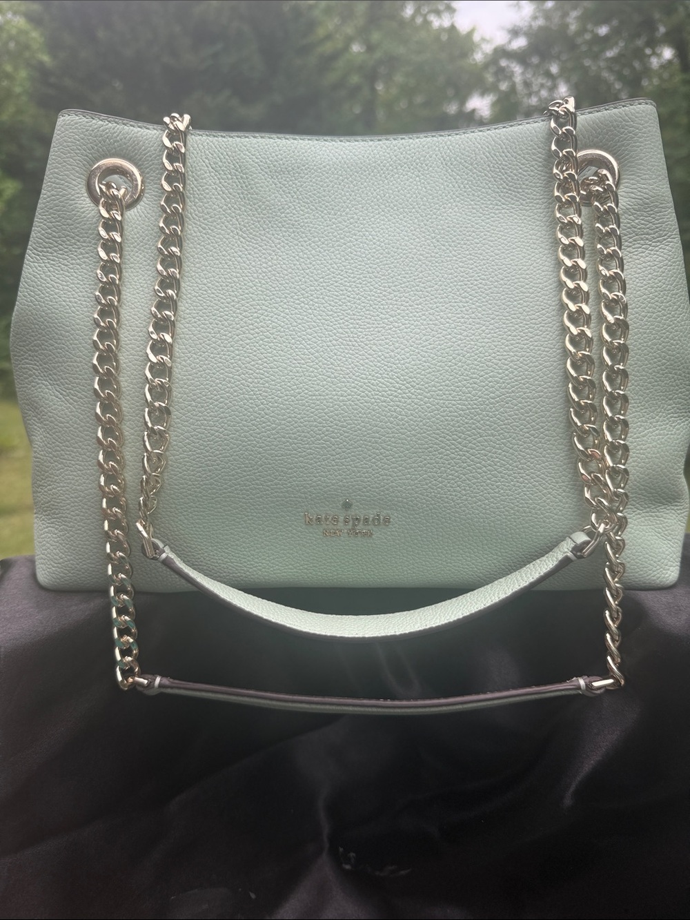 Kate Spade New York Mint Green Leather Shoulder Bag with Chain Straps - Picture 2 of 10